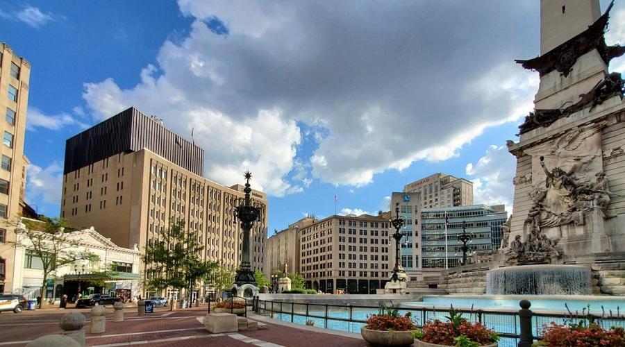 Free Parking! Downtown King Suite Lucas Oil- Conv Center Skywalk#1 Indianapolis Eksteriør billede